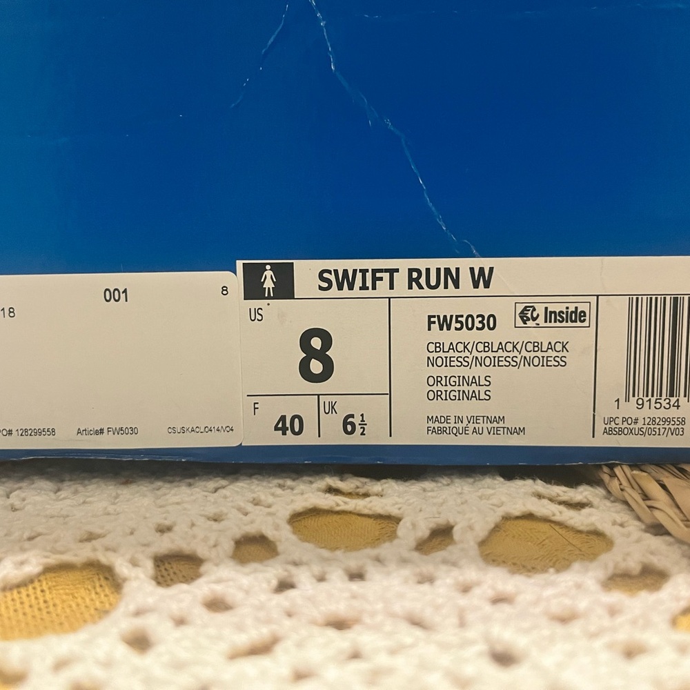 Adidas swift runner